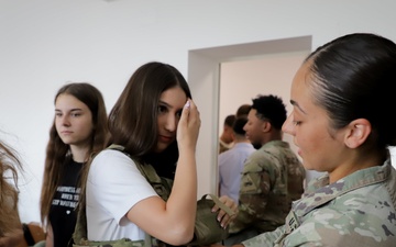 1st Armored Division conducts community engagement with Romanian high school students