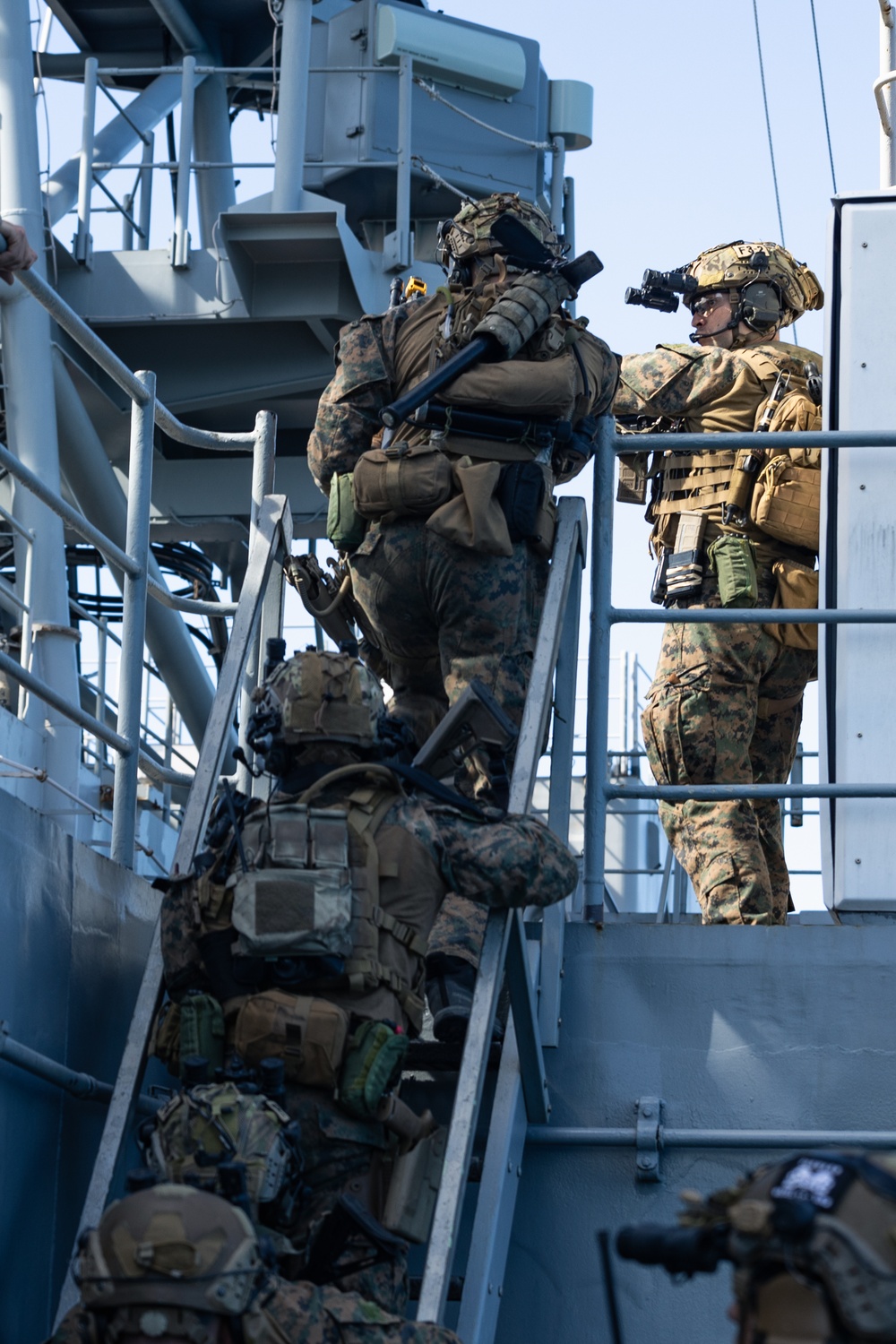 31st MEU | Visit, Board, Search, and Seizure exercise