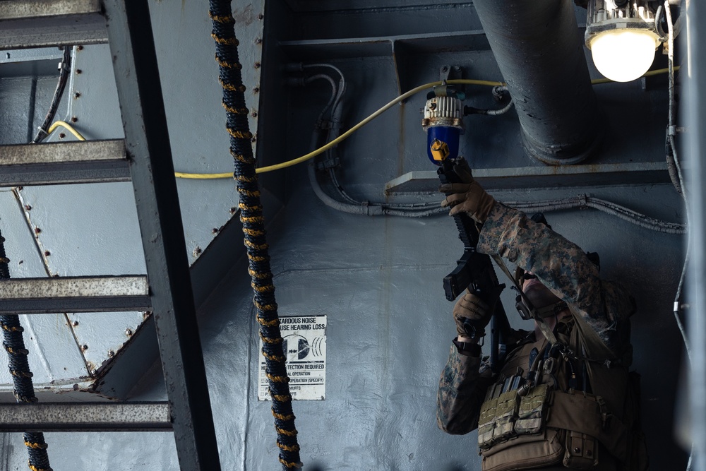 31st MEU | Visit, Board, Search, and Seizure exercise