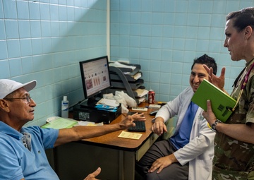 AMISTAD 25: Helping Hands, Medical Cooperation and Readiness