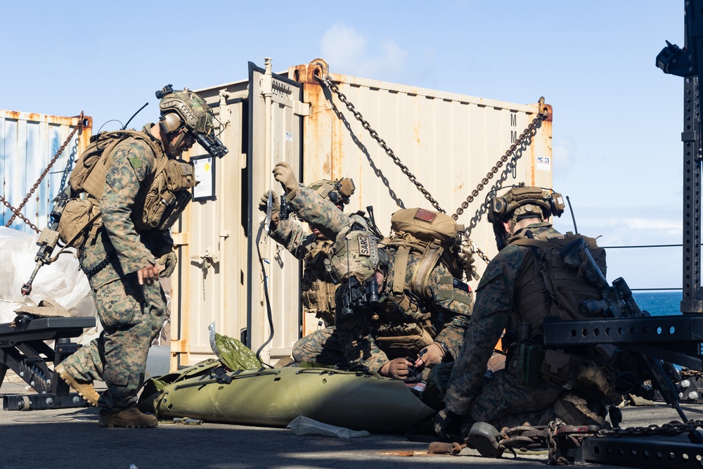 31st MEU | Visit, Board, Search, and Seizure exercise