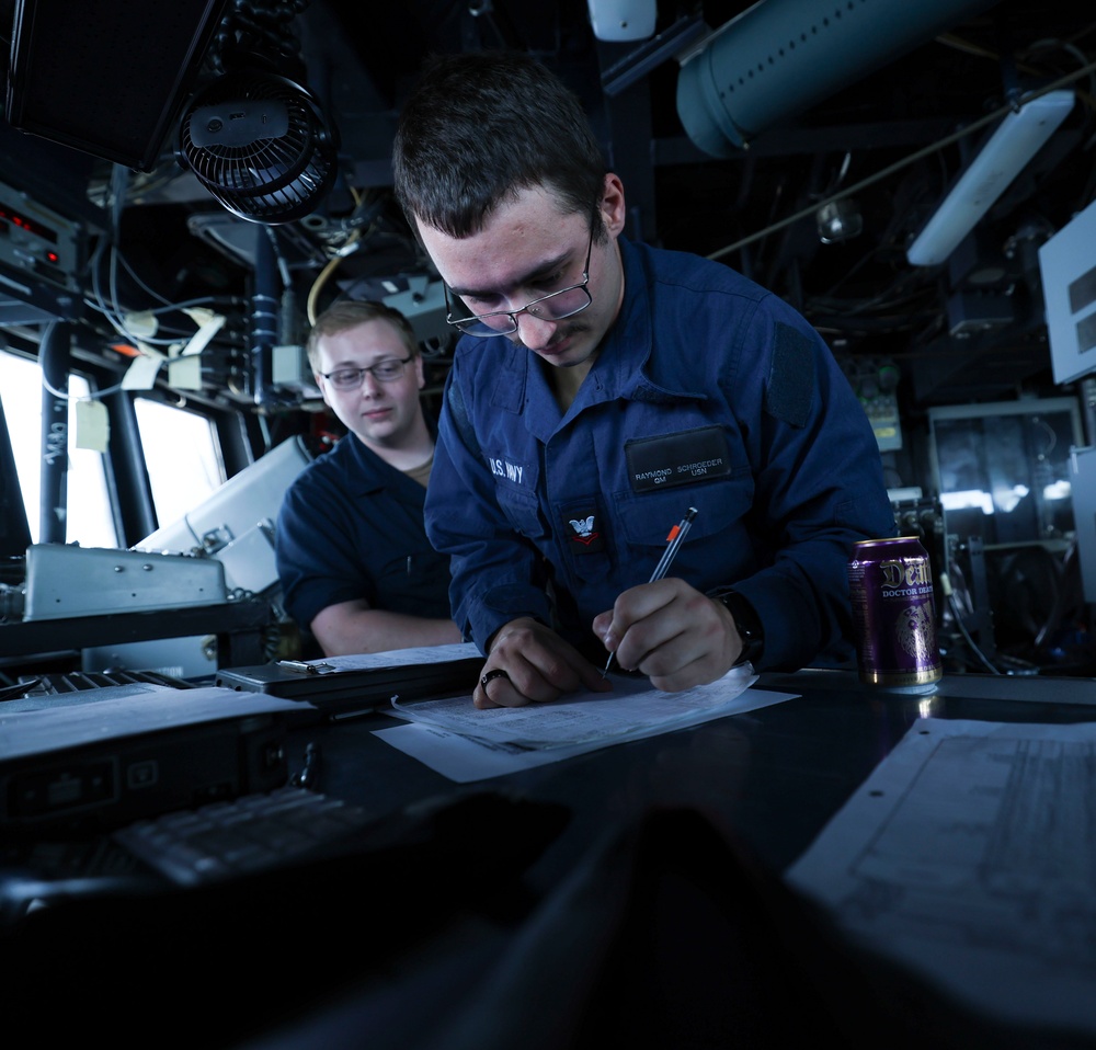 USS Bainbridge (DDG 96) Sailors On the Bridge