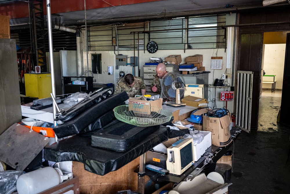 AMISTAD 25: Keeping It Running: Biomedical Support Behind the Scenes