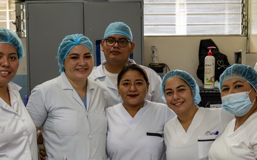 AMISTAD 25: Faces of San Bartolo