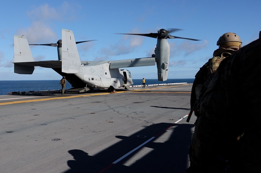 31st MEU | Air delivery operations