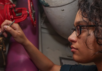 USS Iwo Jima Sailors Conduct Maintenance