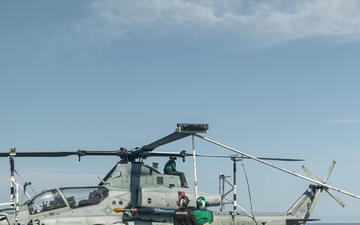 22nd MEU (SOC) | AH-1Z Cobra Flight Operations