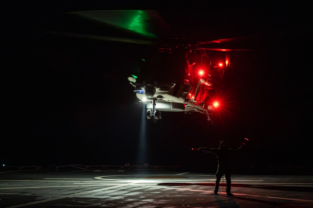 Night operations onboard HNLMS Johan de Witt.