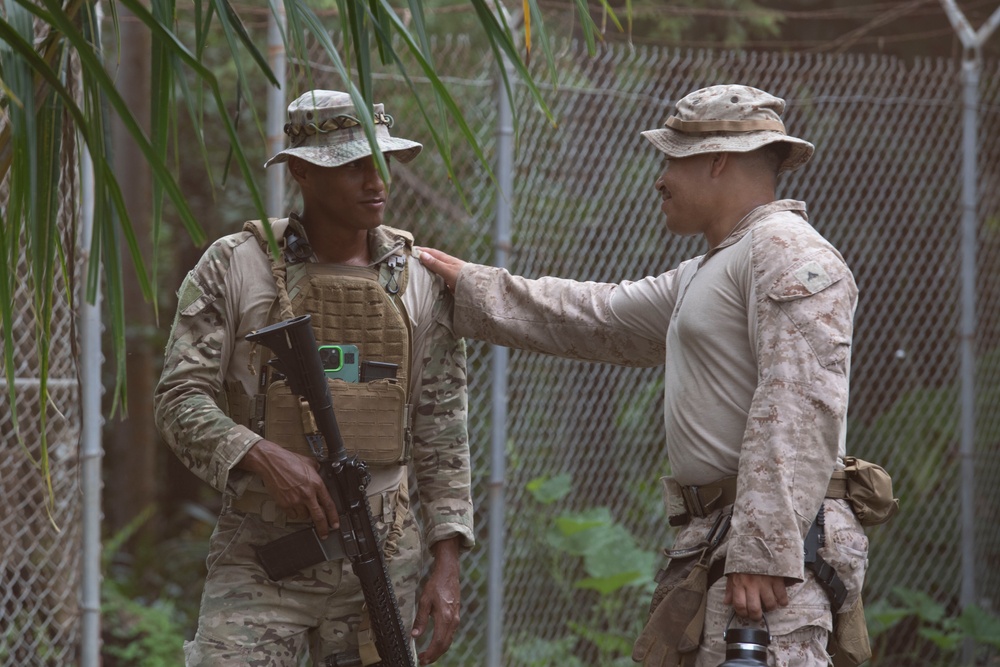 SENAN conducts FINEX with 2nd Brigade Marines in Panama