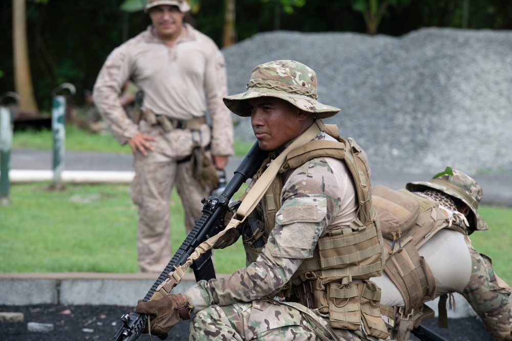 SENAN conducts FINEX with 2nd Brigade Marines in Panama