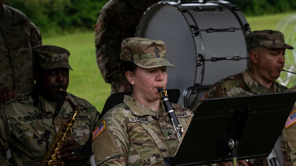 415th CBRN BDE Change of Command