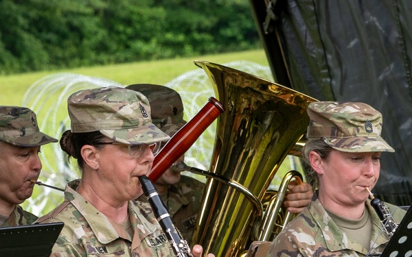 415th CBRN BDE Change of Command