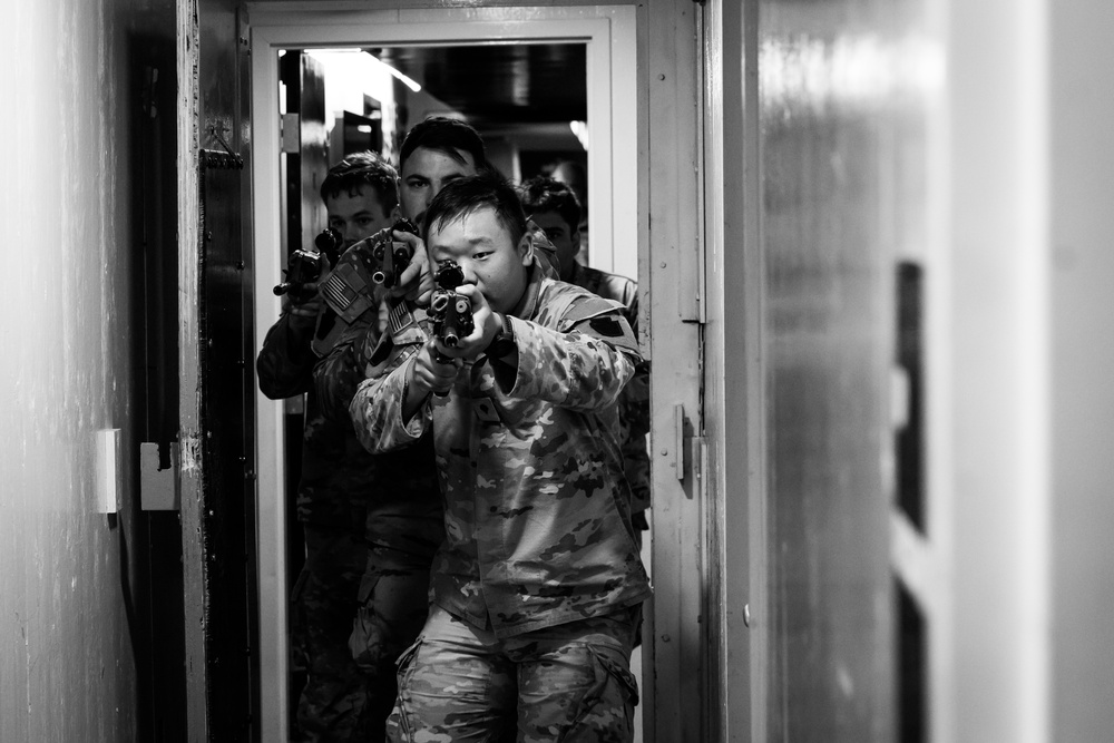 B Co., 1-112 IN BN Conduct CQB Training
