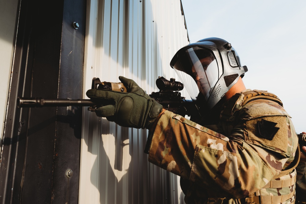 B Co., 1-112 IN BN Conduct CQB Training