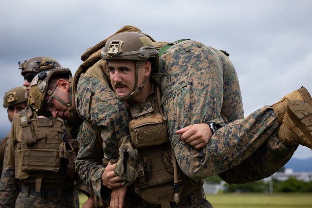 3/12 Marines Participate in CLS Course