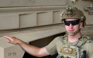 Service beyond the mission: Airmen aid local in roadside emergency