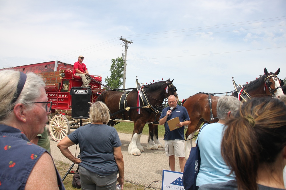 Hundreds attend Clydesdales visit to Fort McCoy; parade held at Pine View Campground