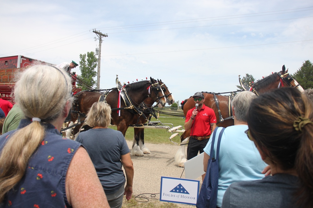 Hundreds attend Clydesdales visit to Fort McCoy; parade held at Pine View Campground