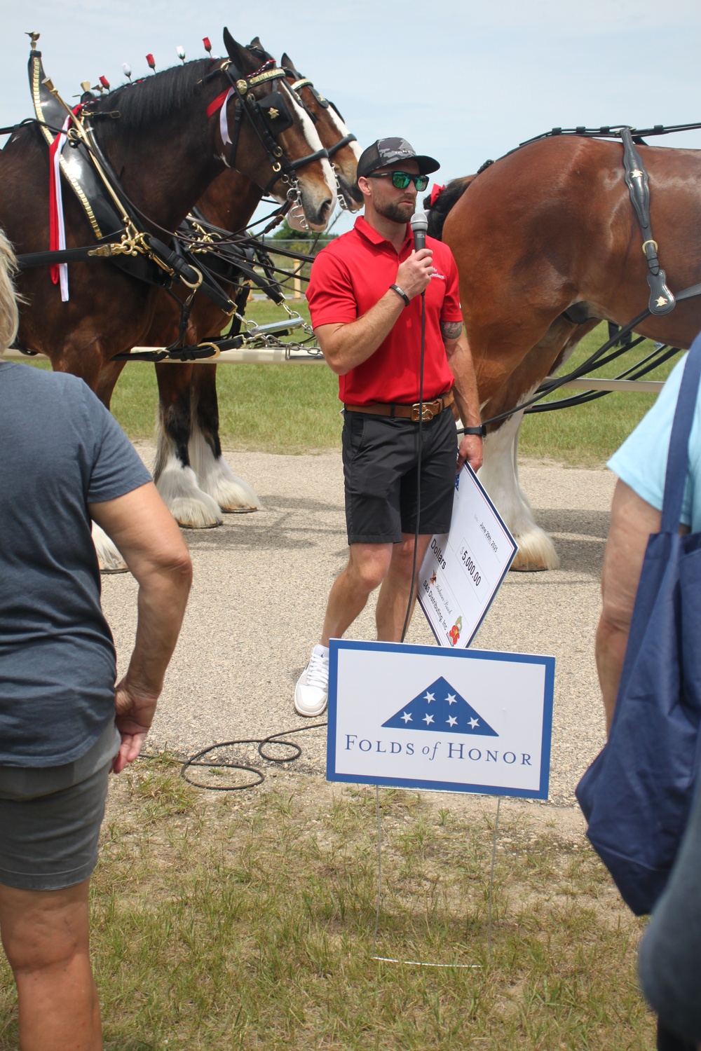 Hundreds attend Clydesdales visit to Fort McCoy; parade held at Pine View Campground