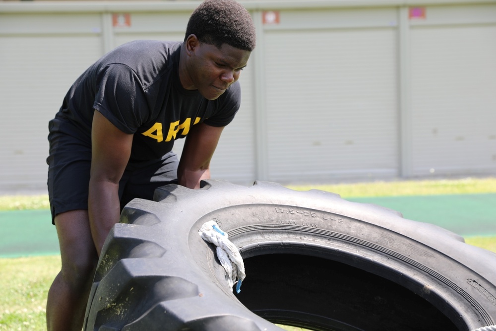 Cameroonian native finds inspiration in story of his own path to Army service