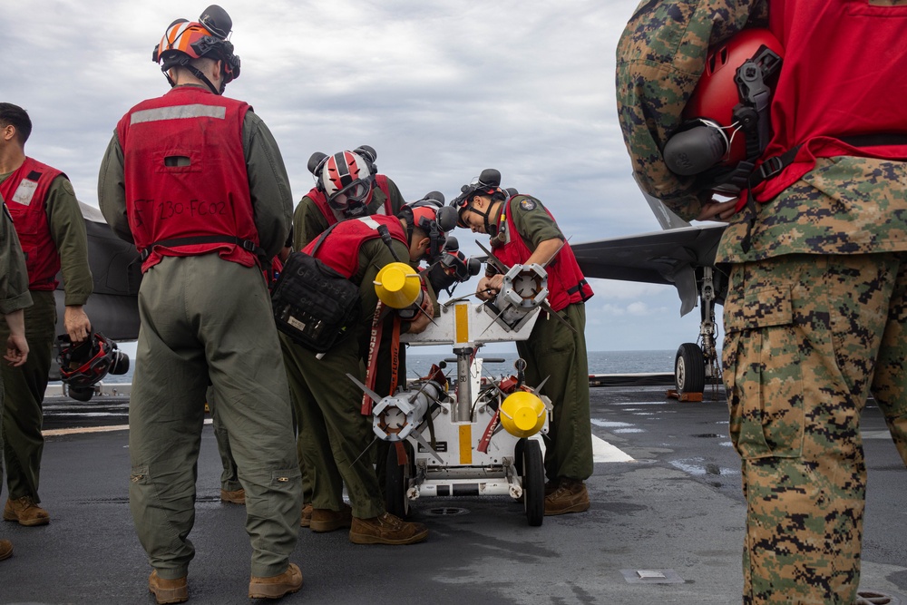 31st MEU | VMFA 242 arms F-35Bs with multi-strike capabilities
