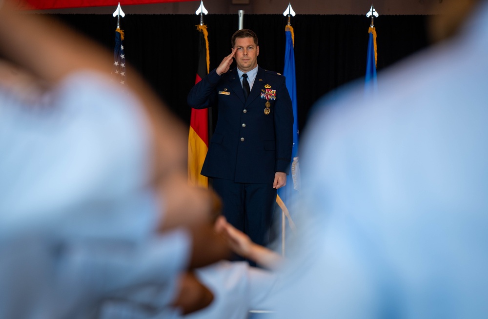 86 CPTS welcomes new commander