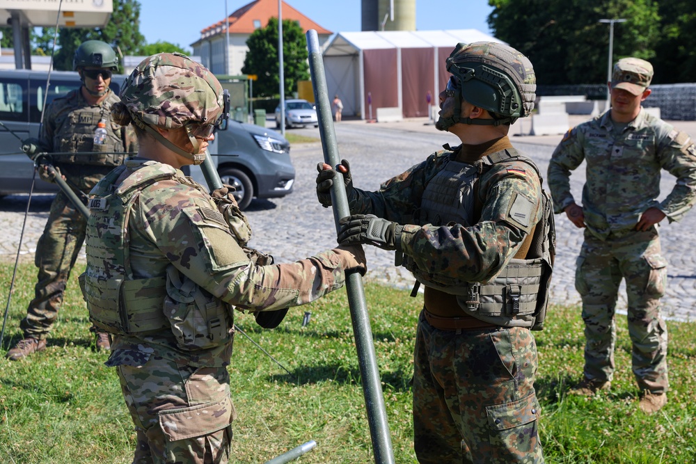554th MP Company honors fallen Soldier Cpl. Karen Clifton