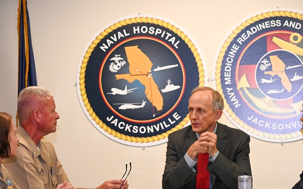 DHA Acting Director visits NH Jacksonville
