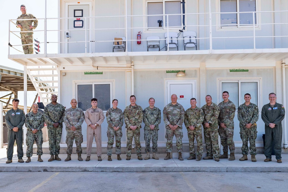 Adm. Munsch visits NSA Souda Bay and USS Thomas Hudner (116)