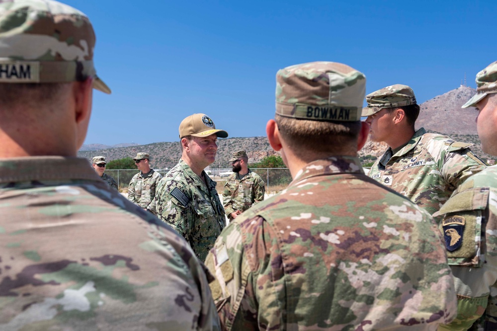 Adm. Munsch visits NSA Souda Bay and USS Thomas Hudner (116)