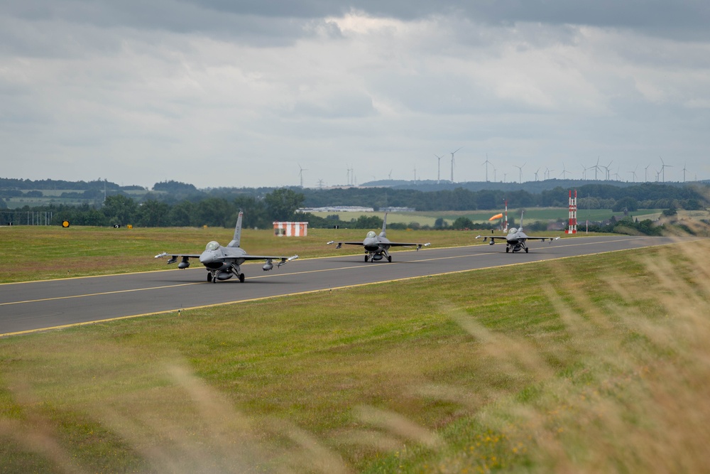 52nd CES conducts large-scale runway lighting restoration