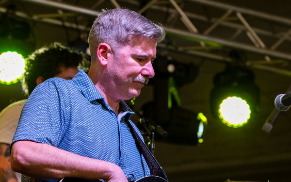 Heat Wave Concert Series Rocks Incirlik Air Base