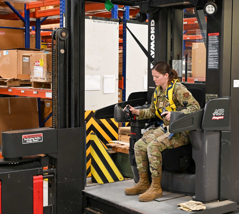 From the Heartland to the Last Frontier: lowa Airmen Take Training to New Heights