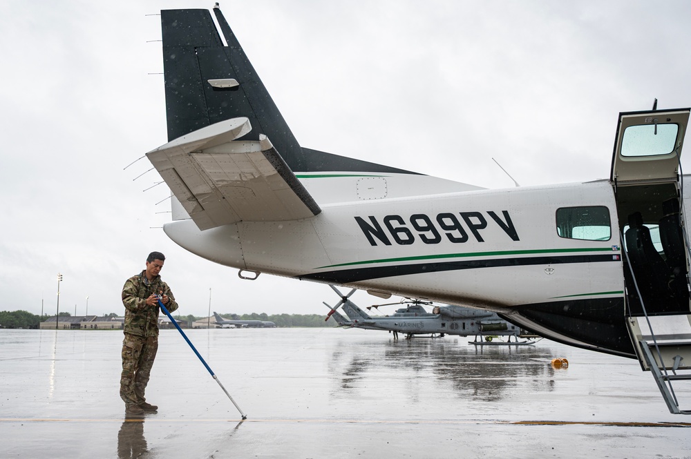 621 CRW Conducts C-208B Ops at JBMDL