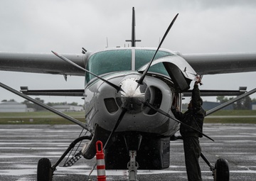 621 CRW Conducts C-208B Ops at JBMDL