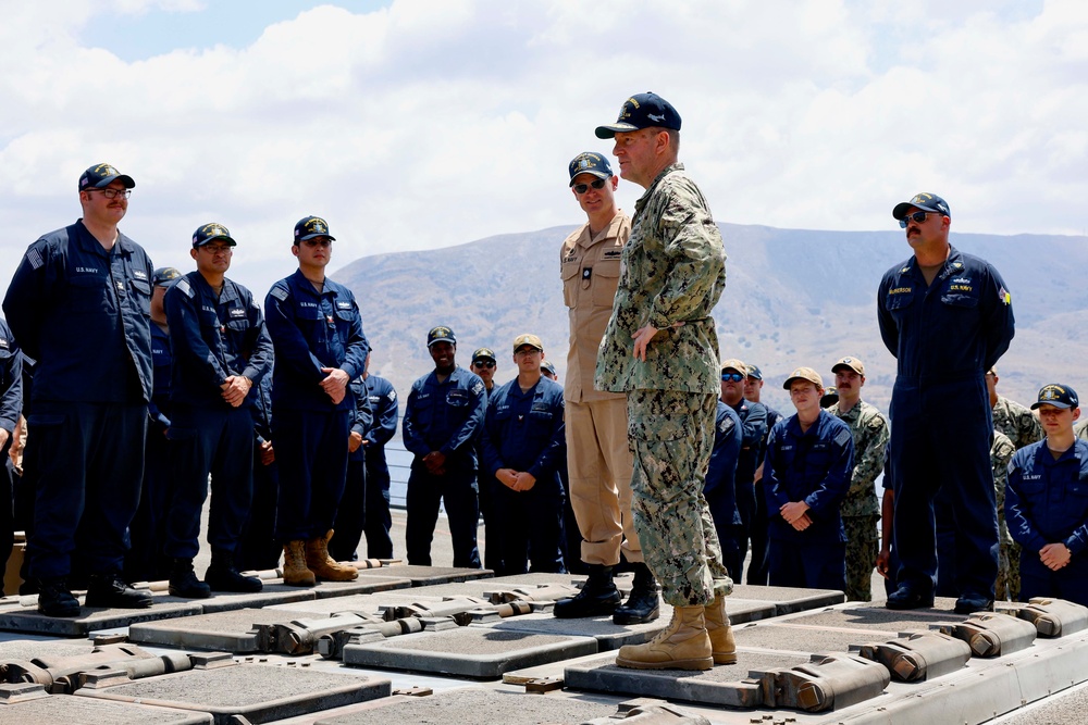 Chairman of the Joint Chiefs of Staff and Commander, U.S. Naval Forces Europe-Africa Visits USS Thomas Hudner (DDG 116)