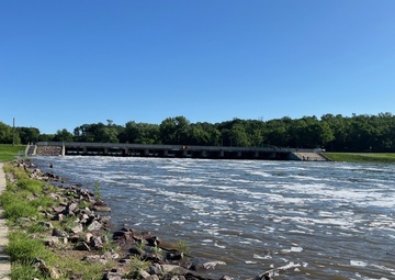 Corps of Engineers announces County Road 33 closure  over the Lac qui Parle emergency spillway