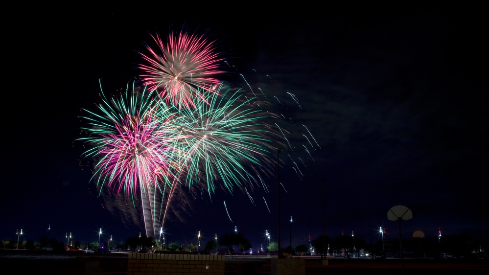 Fort Bliss Celebrates Independence Day early with Star Power, Community Fun