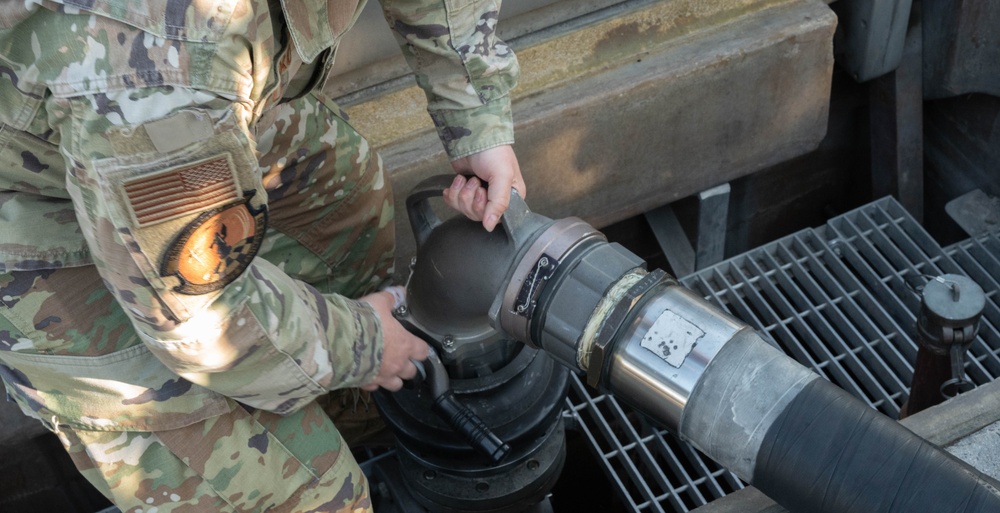 5LRS petroleum, oil and lubricant flight fuels readiness