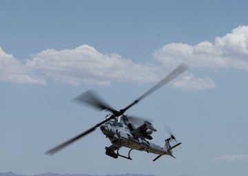 HMLA 773 conducts flight and FARP operations
