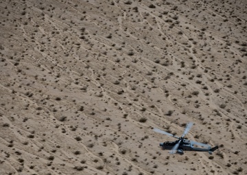 HMLA 773 conducts flight and FARP operations