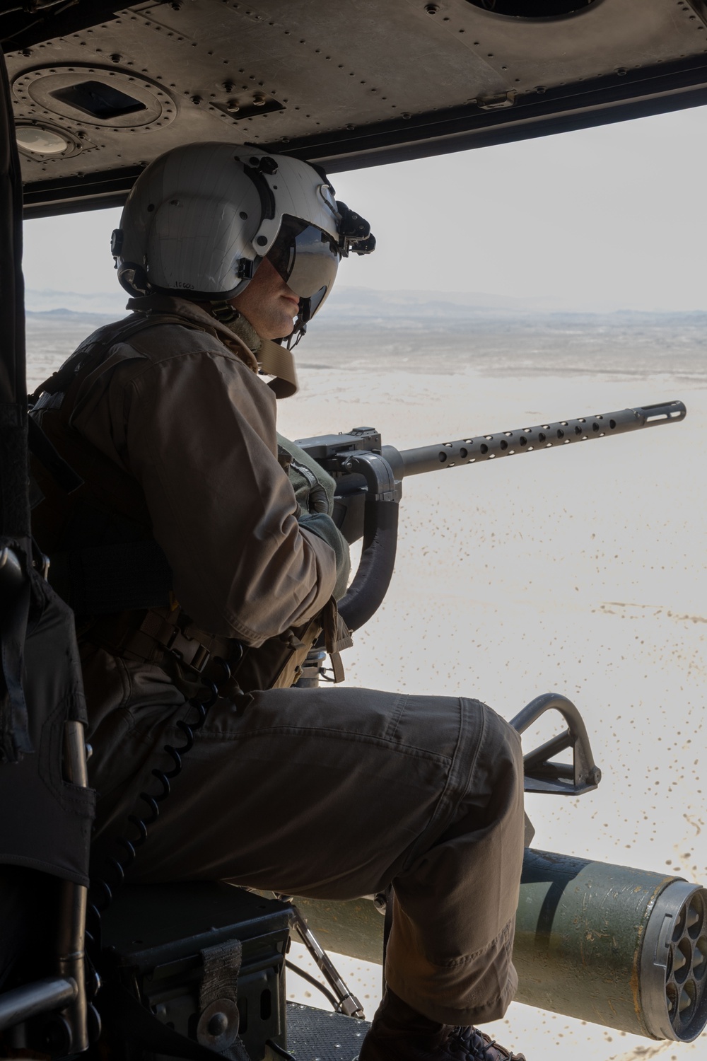 HMLA 773 conducts flight and FARP operations