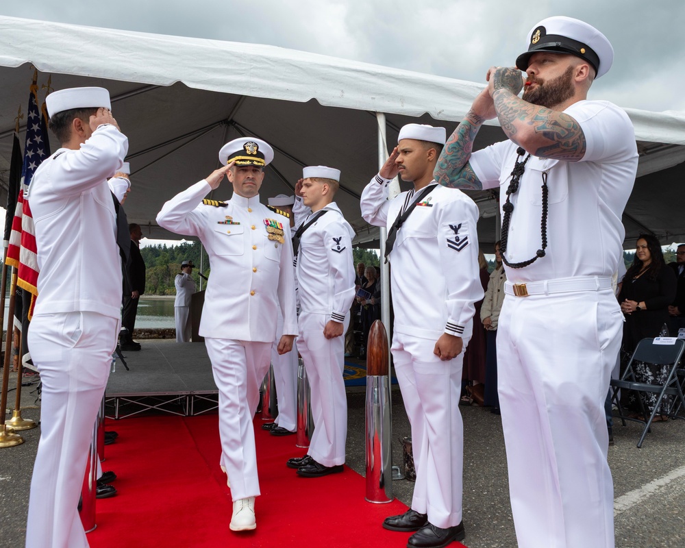 NUWC Division, Keyport welcomes new commanding officer