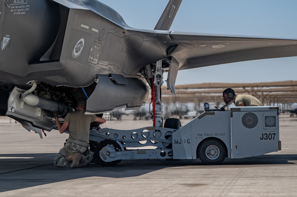 57th AMXS Bolt AMU Participate in Hot ICT Exercise