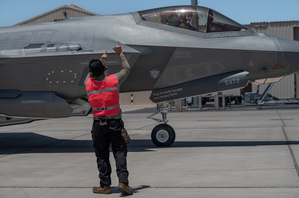 57th AMXS Bolt AMU Participate in Hot ICT Exercise