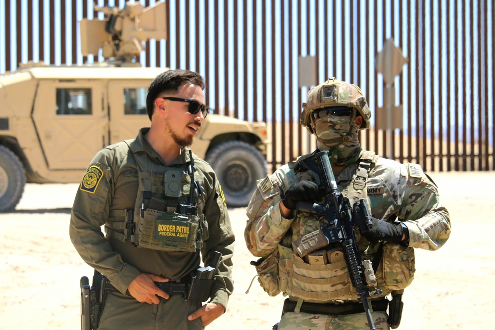 759th Military Police Battalion conducts joint patrol with Border Patrol