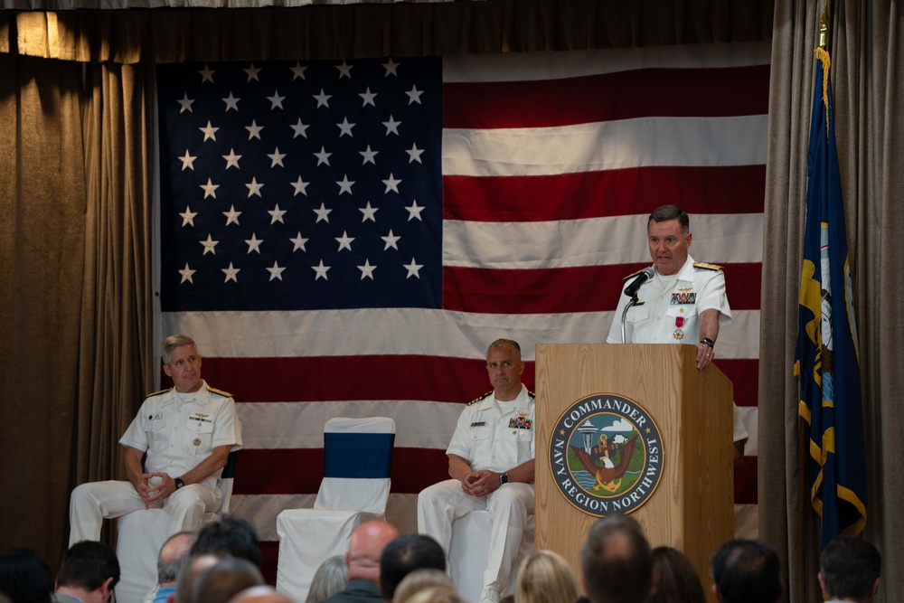 Capt. Sherman Assumes Command of CNRNW