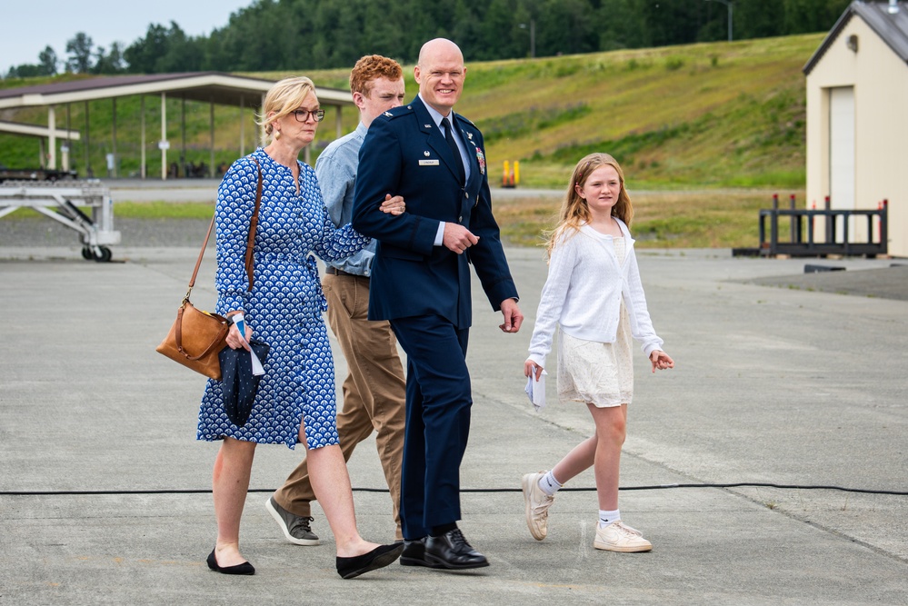 715th Air Mobility Operations Group hosts change of command ceremony