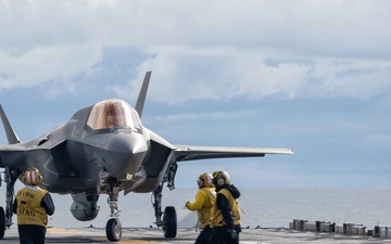 USS America (LHA 6) Conducts Flight Operations