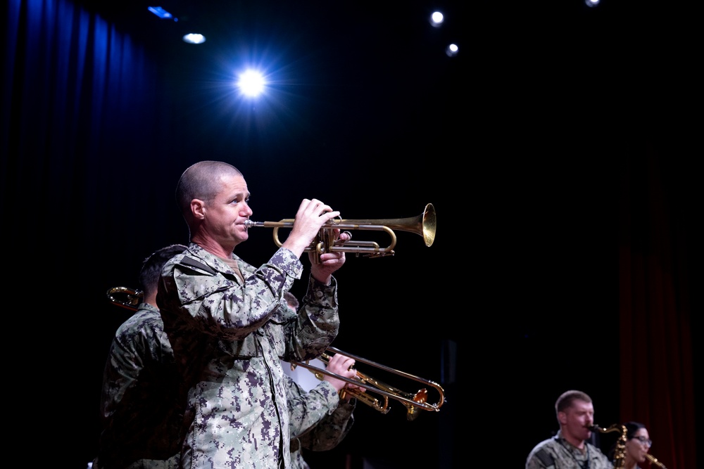 SENAN and U.S. Navy bands perform joint concert in Colon, Panama